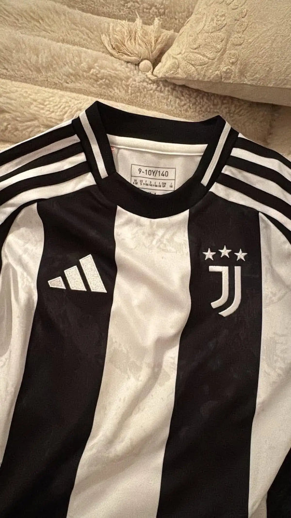 Arkadiusz - Juventus 2024/25 Home