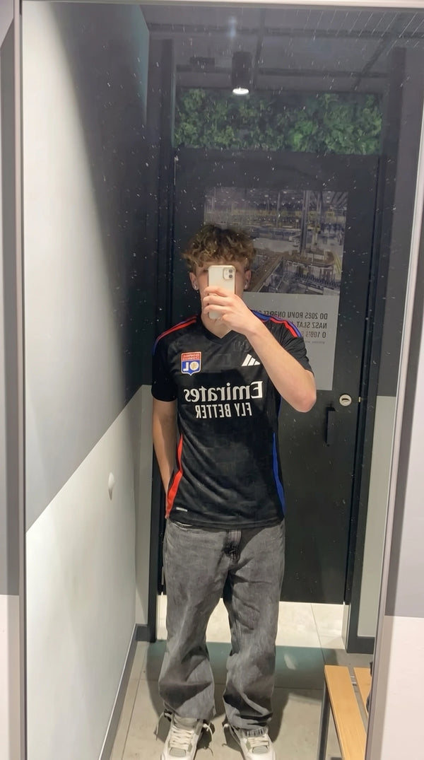 Antoni - Lyon 2024/25 away