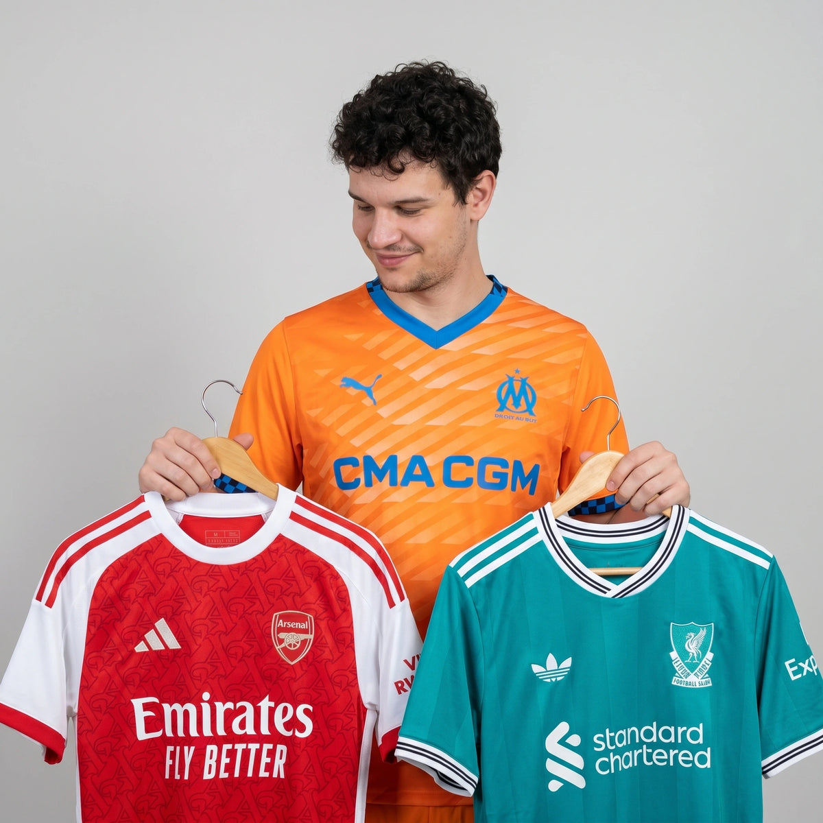 model_lockerroom_mysterybox-junior_top5